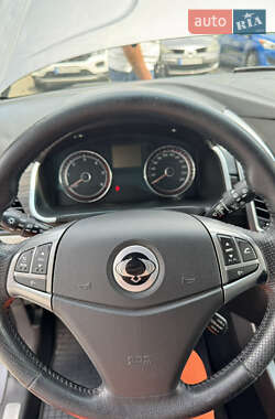 Внедорожник / Кроссовер SsangYong Korando 2014 в 