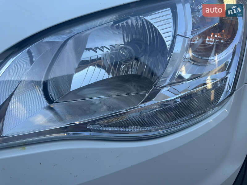 Внедорожник / Кроссовер SsangYong Korando 2011 в Днепре