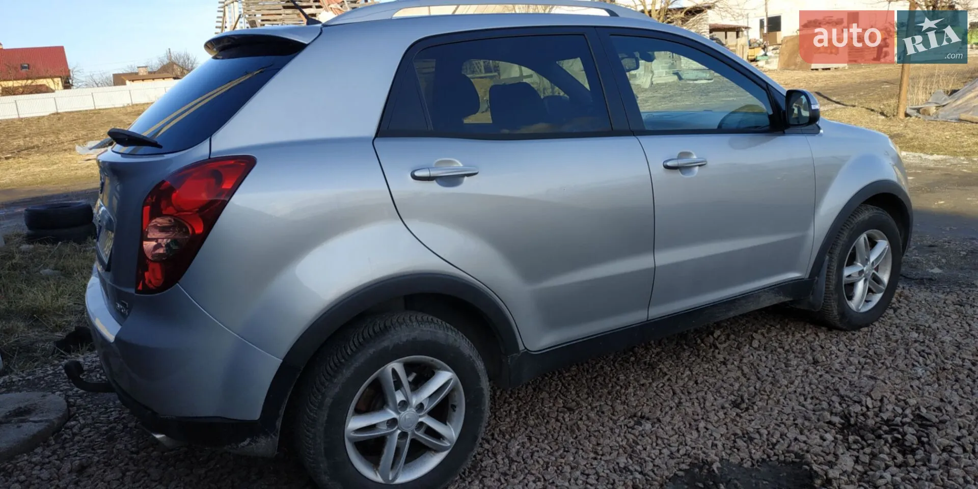 2011 SsangYong Korando - мініатюра 3