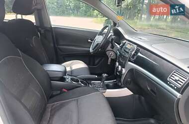 Внедорожник / Кроссовер SsangYong Korando 2013 в 