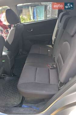Внедорожник / Кроссовер SsangYong Korando 2013 в 