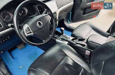 Внедорожник / Кроссовер SsangYong Korando 2011 в 