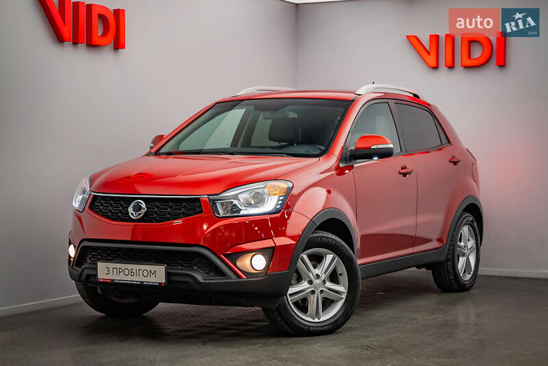 Позашляховик / Кросовер SsangYong Korando 2014 в 