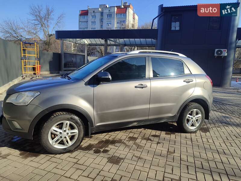 Внедорожник / Кроссовер SsangYong Korando 2012 в Хмельницком