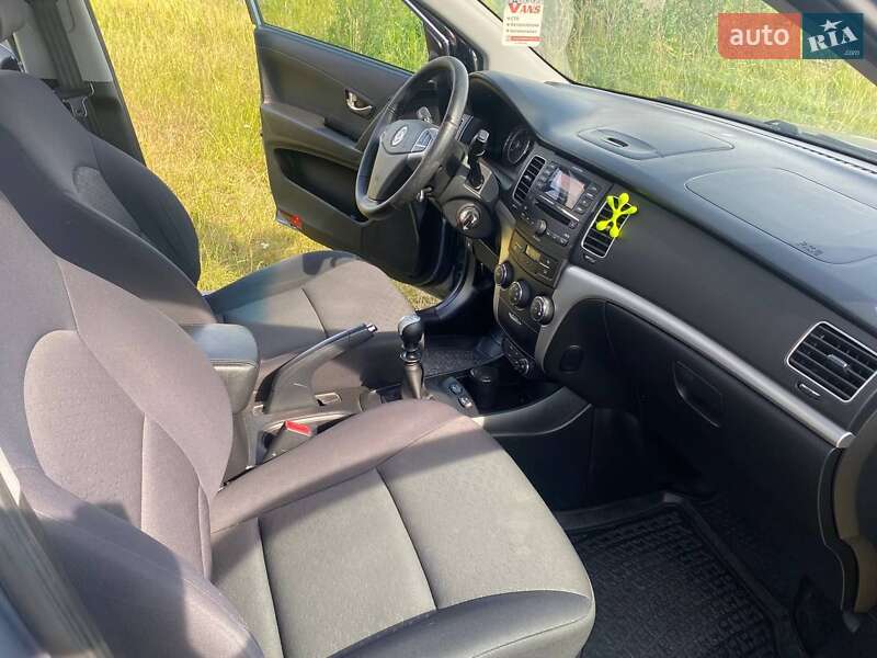 Внедорожник / Кроссовер SsangYong Korando 2012 в Изяславе фото 16 Внедорожник / Кроссовер SsangYong Korando 2012 в Изяславе