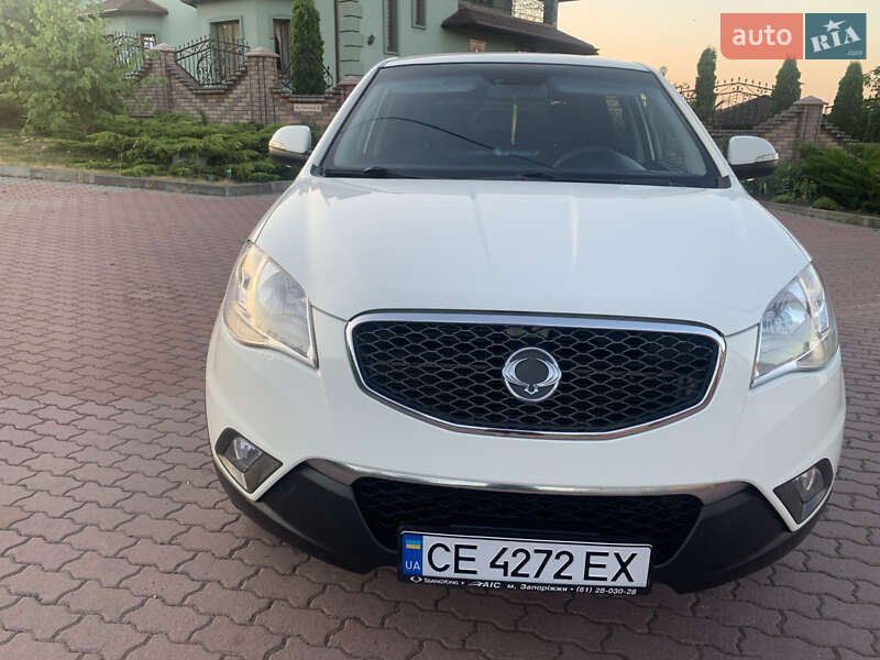 Позашляховик / Кросовер SsangYong Korando 2011 в Чернівцях