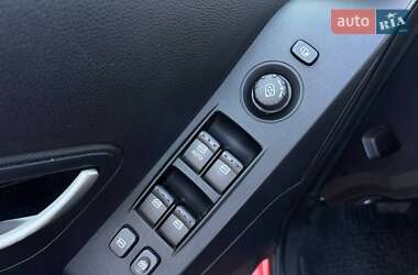 Внедорожник / Кроссовер SsangYong Korando 2011 в 