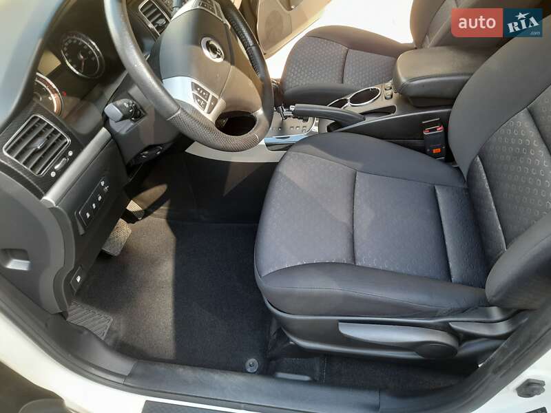 Позашляховик / Кросовер SsangYong Korando 2012 в Одесі