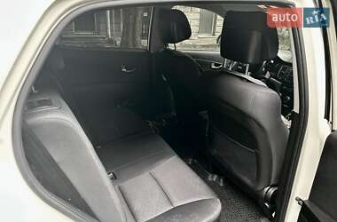 Позашляховик / Кросовер SsangYong Korando 2012 в 