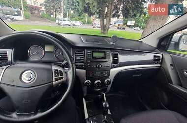 Внедорожник / Кроссовер SsangYong Korando 2013 в 