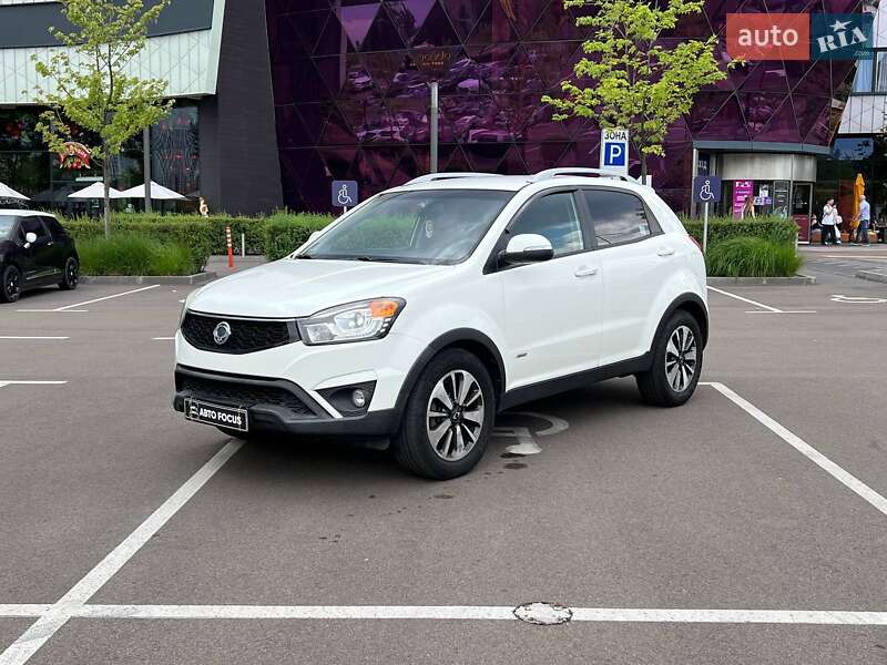 Внедорожник / Кроссовер SsangYong Korando 2014 в Киеве