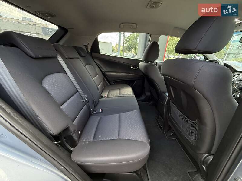 Внедорожник / Кроссовер SsangYong Korando 2012 в Киеве