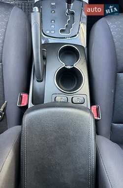 Позашляховик / Кросовер SsangYong Korando 2013 в 