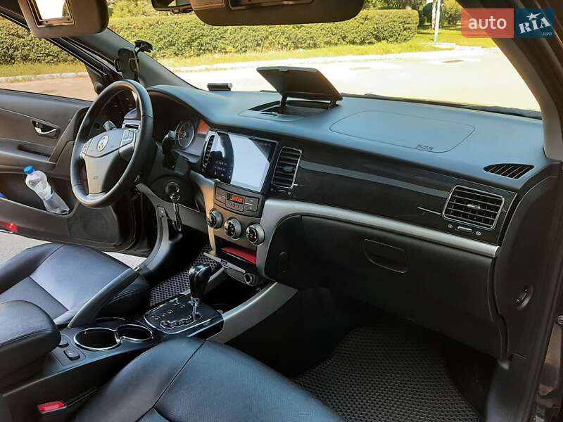 Внедорожник / Кроссовер SsangYong Korando 2013 в Обухове