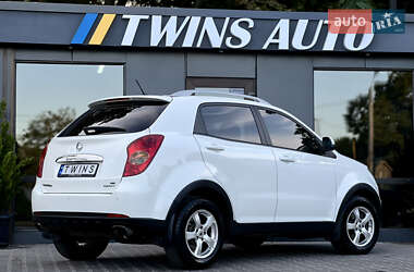 Внедорожник / Кроссовер SsangYong Korando 2012 в 