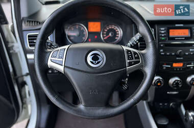 Внедорожник / Кроссовер SsangYong Korando 2012 в 