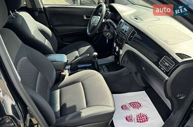 Внедорожник / Кроссовер SsangYong Korando 2012 в 