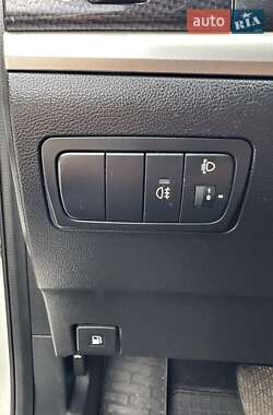 Внедорожник / Кроссовер SsangYong Korando 2012 в 