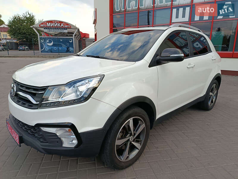 Внедорожник / Кроссовер SsangYong Korando 2017 в Ровно