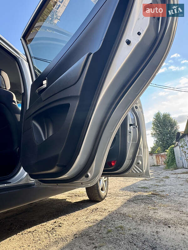 Позашляховик / Кросовер SsangYong Korando 2011 в Києві