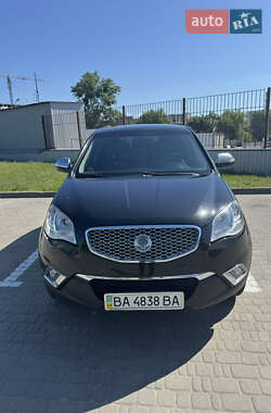 Позашляховик / Кросовер SsangYong Korando 2012 в 