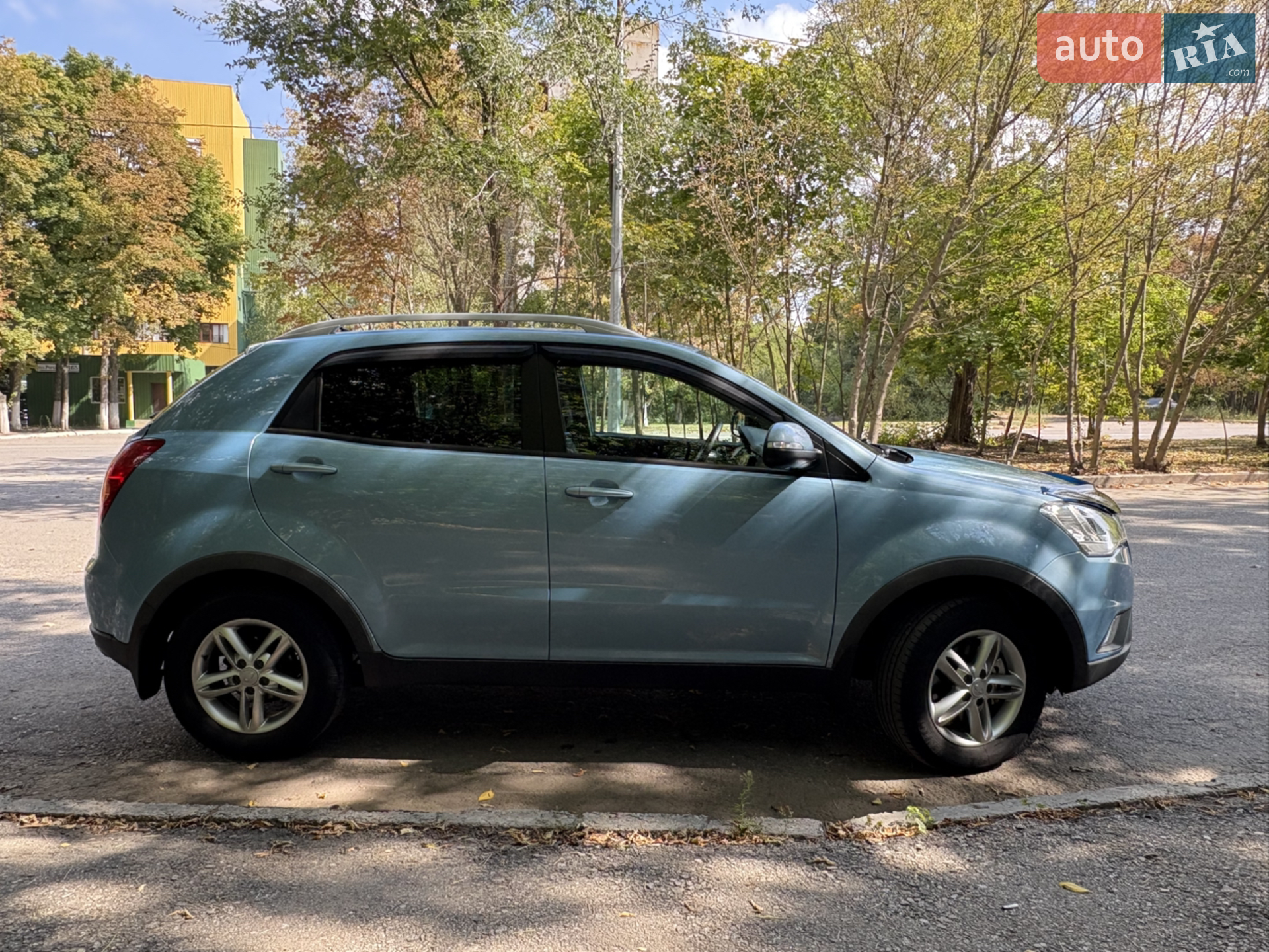 2011 SsangYong Korando - мініатюра 11