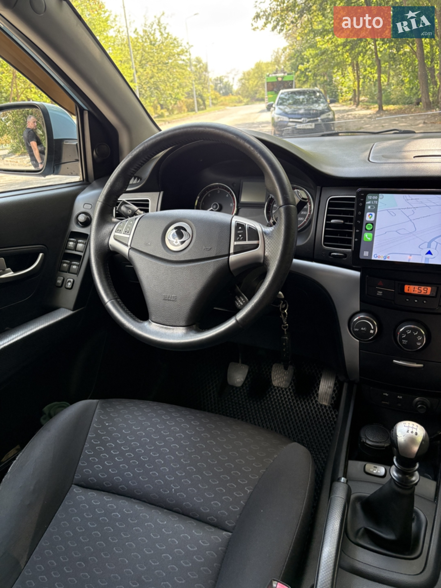 2011 SsangYong Korando - мініатюра 29