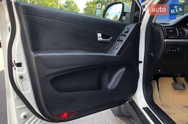 Внедорожник / Кроссовер SsangYong Korando 2013 в 