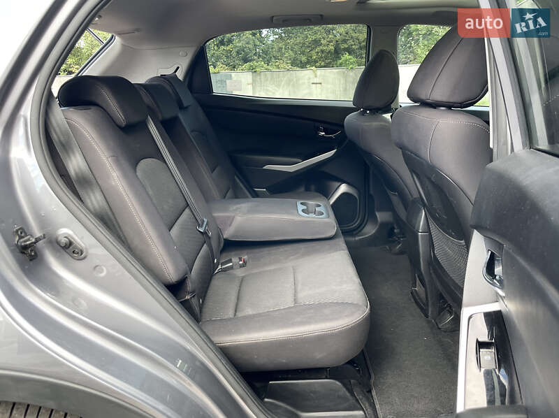 Внедорожник / Кроссовер SsangYong Korando 2014 в Киеве