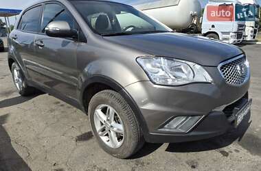 Позашляховик / Кросовер SsangYong Korando 2013 в 