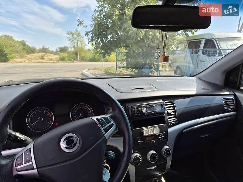 Позашляховик / Кросовер SsangYong Korando 2013 в Миколаєві