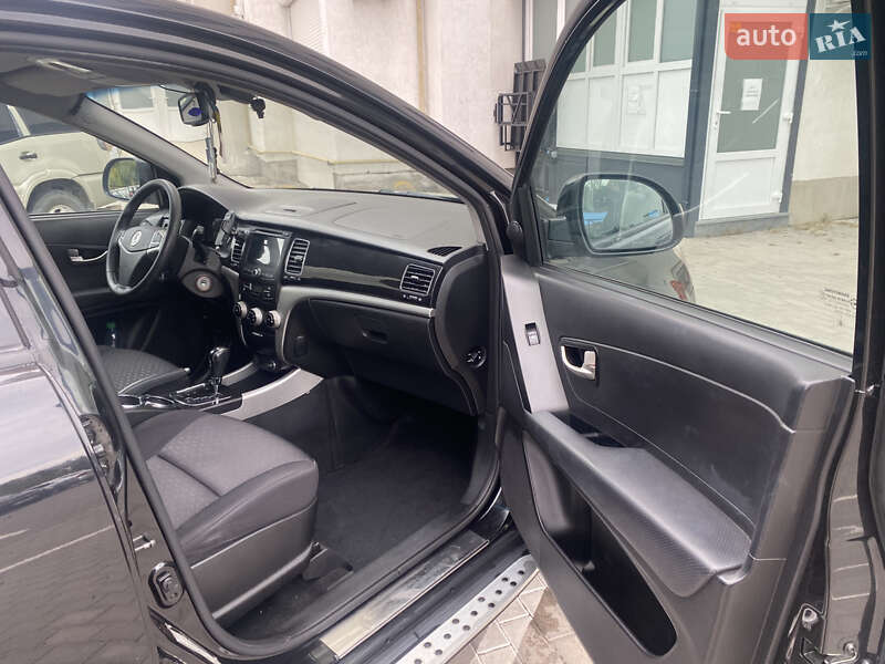 Внедорожник / Кроссовер SsangYong Korando 2013 в Хмельницком