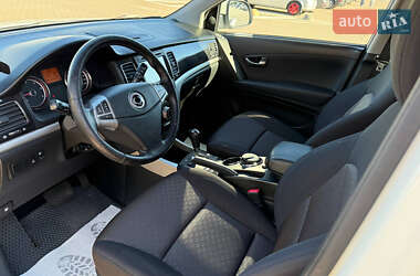 Внедорожник / Кроссовер SsangYong Korando 2013 в 
