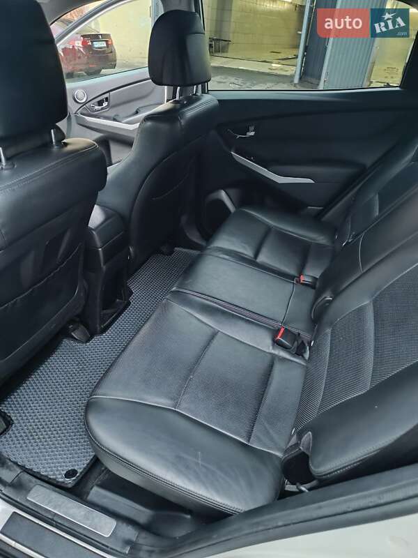 Внедорожник / Кроссовер SsangYong Korando 2014 в Одессе фото 4 Внедорожник / Кроссовер SsangYong Korando 2014 в Одессе