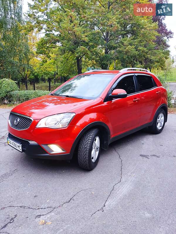 Позашляховик / Кросовер SsangYong Korando 2012 в Києві