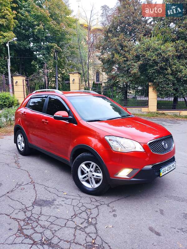 Позашляховик / Кросовер SsangYong Korando 2012 в Києві