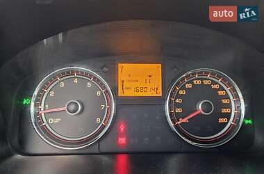 Позашляховик / Кросовер SsangYong Korando 2013 в  фото 13 Позашляховик / Кросовер SsangYong Korando 2013 в