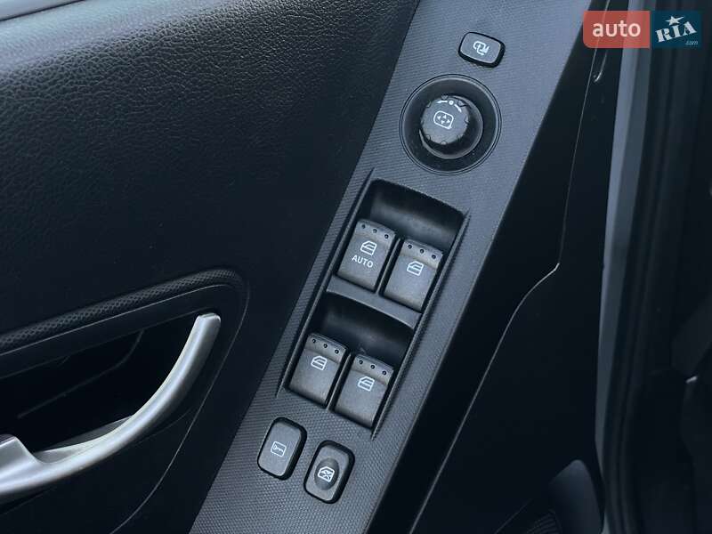 Внедорожник / Кроссовер SsangYong Korando 2012 в Киеве фото 24 Внедорожник / Кроссовер SsangYong Korando 2012 в Киеве