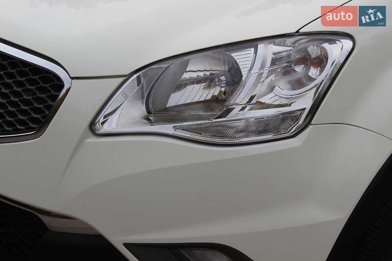 Позашляховик / Кросовер SsangYong Korando 2011 в Дніпрі