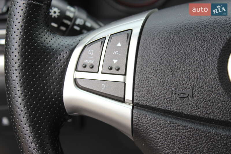 Позашляховик / Кросовер SsangYong Korando 2011 в Дніпрі