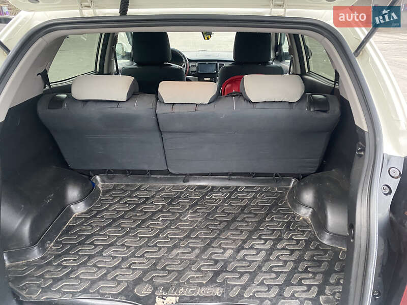 Внедорожник / Кроссовер SsangYong Korando 2011 в Хмельницком фото 6 Внедорожник / Кроссовер SsangYong Korando 2011 в Хмельницком