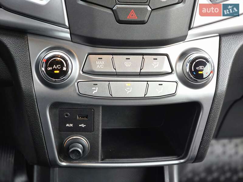 Позашляховик / Кросовер SsangYong Korando 2013 в Харкові фото 51 Позашляховик / Кросовер SsangYong Korando 2013 в Харкові