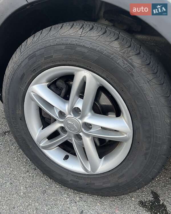 Внедорожник / Кроссовер SsangYong Korando 2012 в Киеве фото 8 Внедорожник / Кроссовер SsangYong Korando 2012 в Киеве