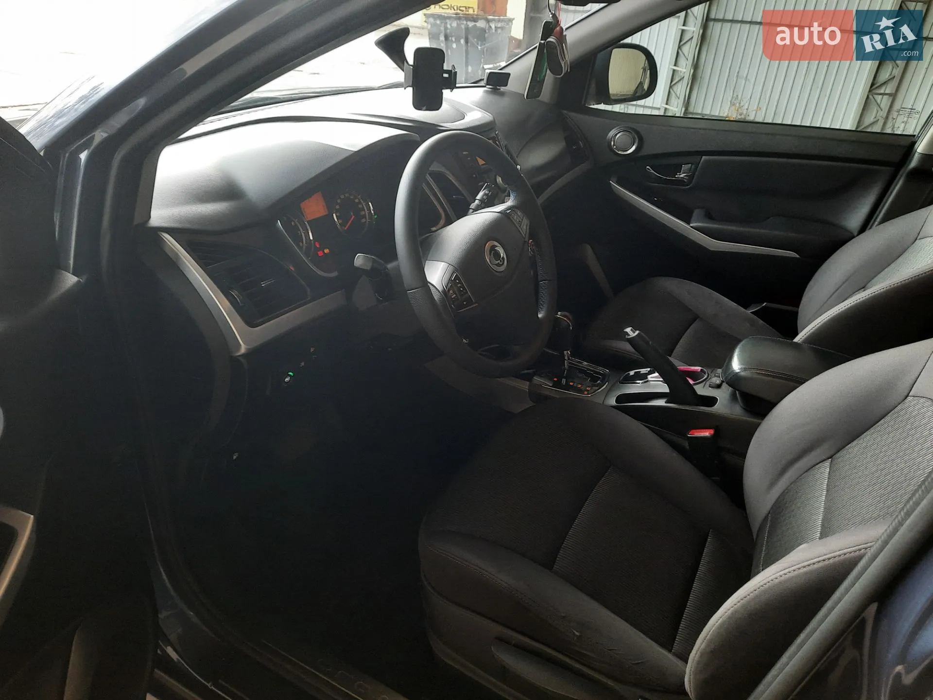 2014 SsangYong Korando - мініатюра 9