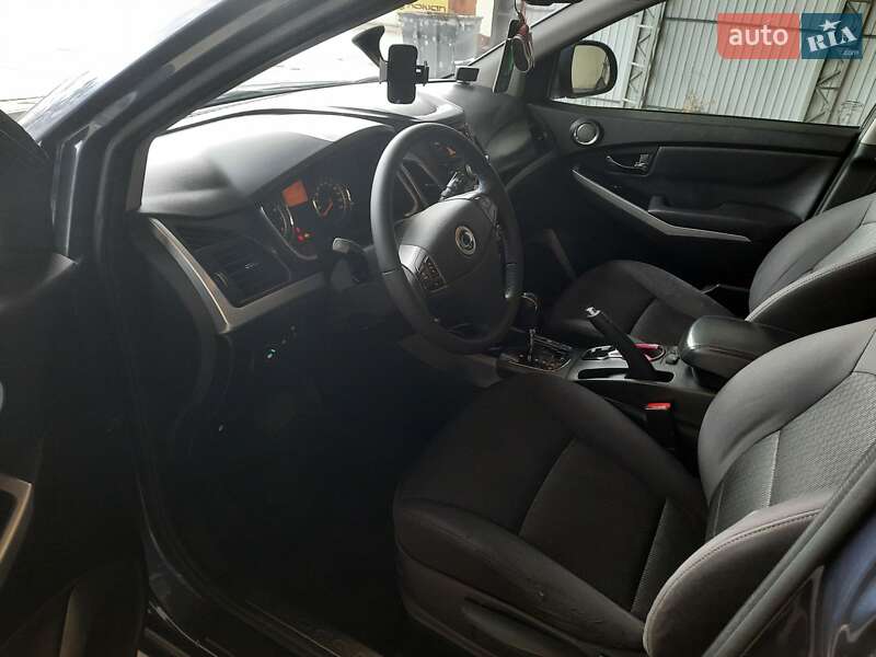 Позашляховик / Кросовер SsangYong Korando 2014 в Харкові