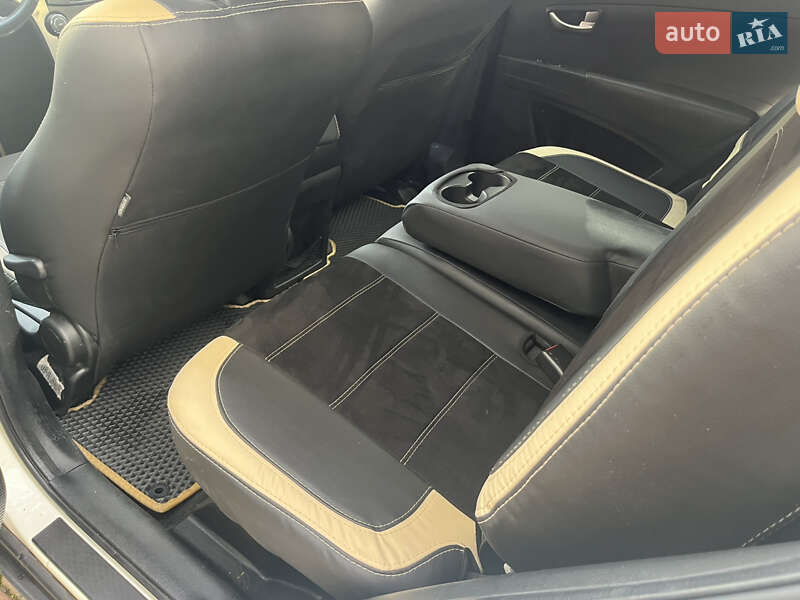 Позашляховик / Кросовер SsangYong Korando 2011 в Івано-Франківську