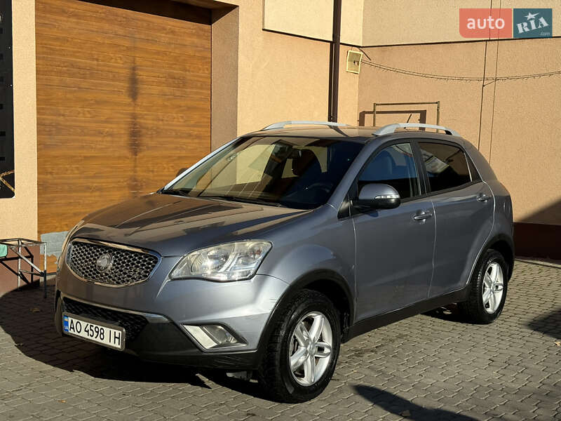 Позашляховик / Кросовер SsangYong Korando 2012 в Ужгороді