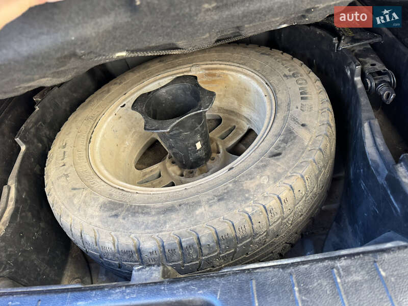 Позашляховик / Кросовер SsangYong Korando 2012 в Ужгороді