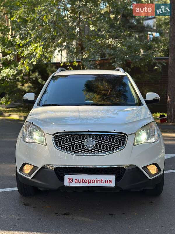 Позашляховик / Кросовер SsangYong Korando 2012 в Білогородці