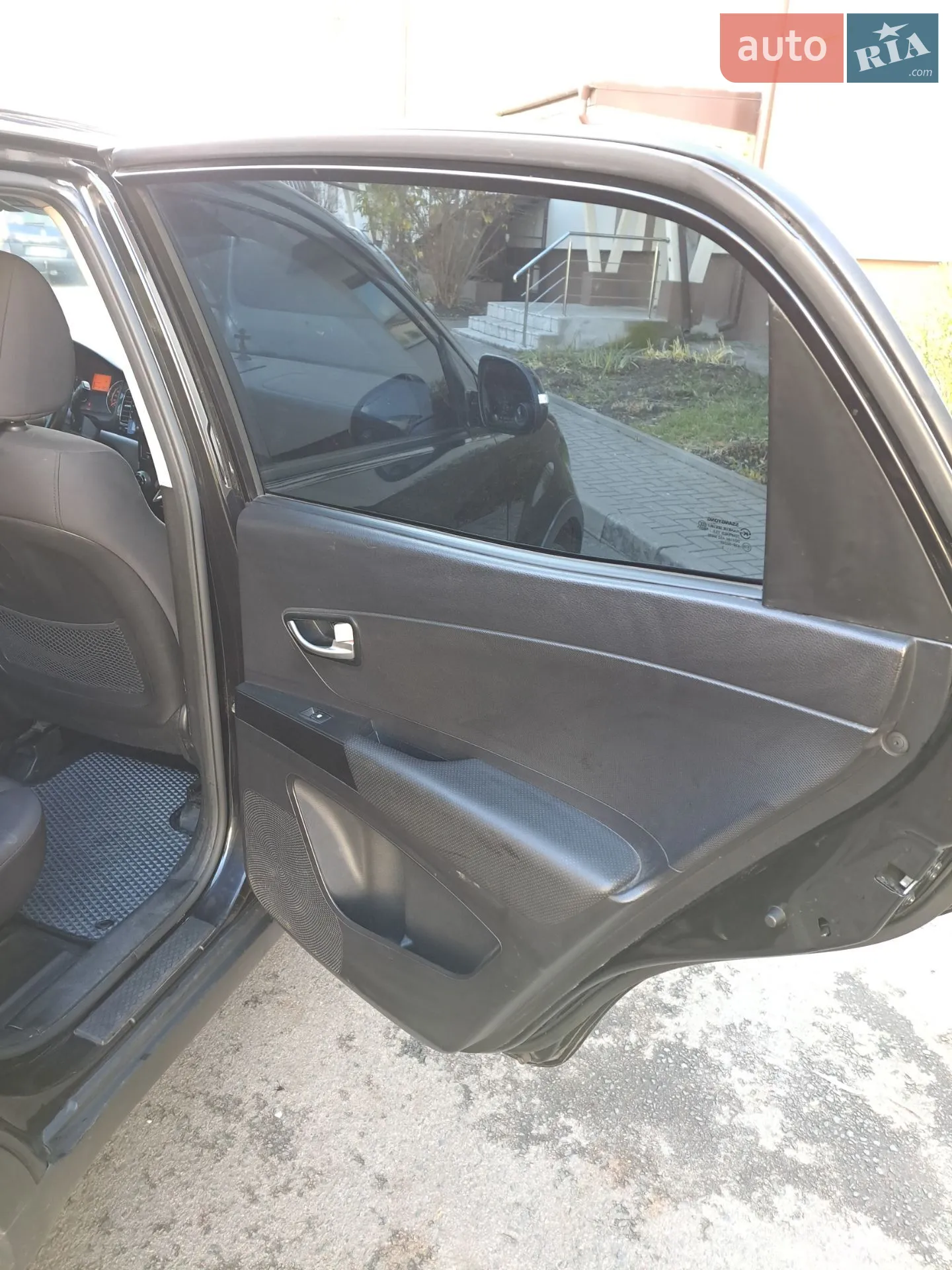 2013 SsangYong Korando - мініатюра 16